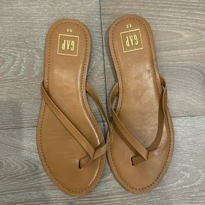 Gap Tan Sandals (6.5)